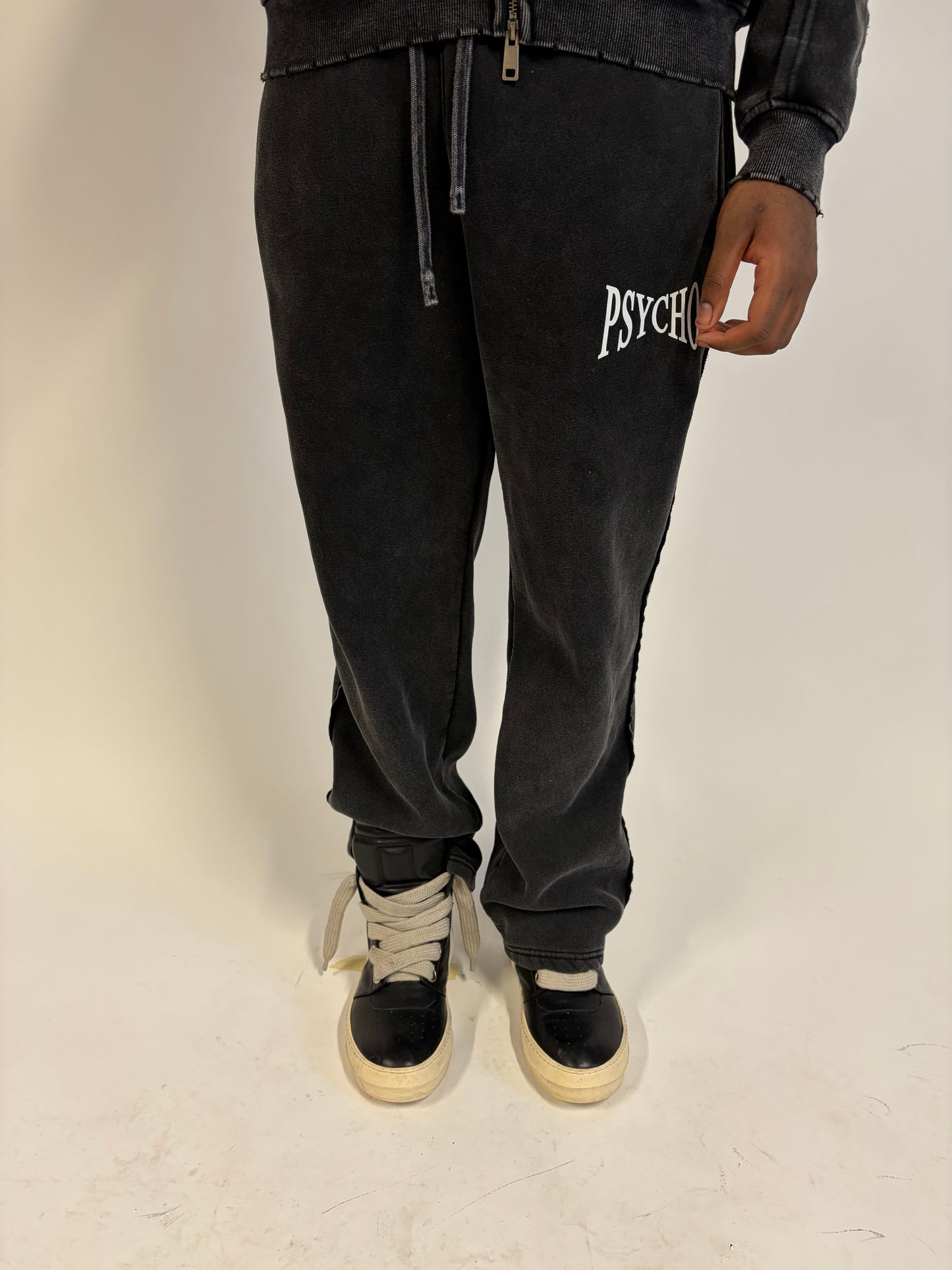 VINTAGE BLACK PSYCHO JOGGERS