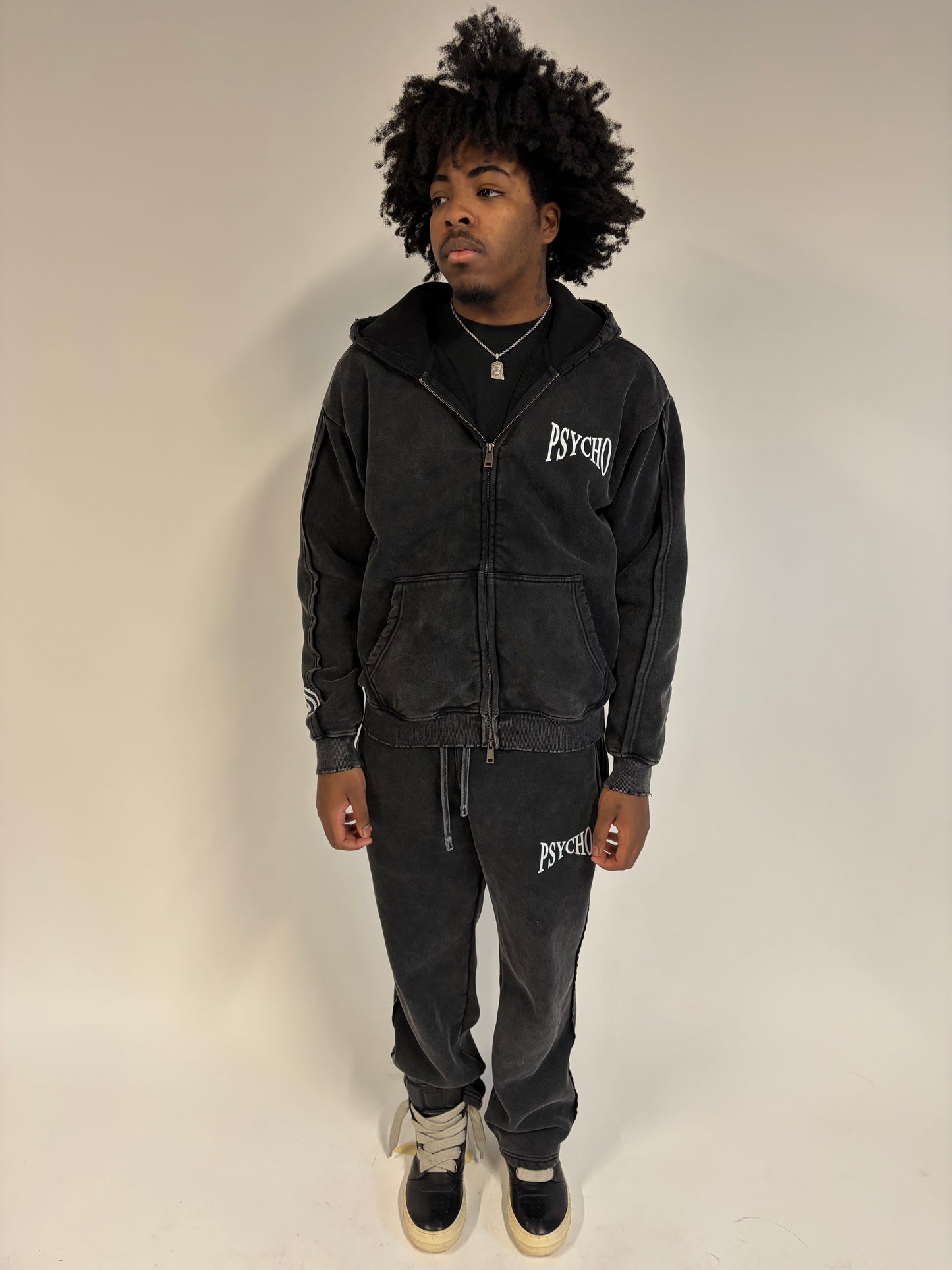 VINTAGE BLACK PSYCHO SET